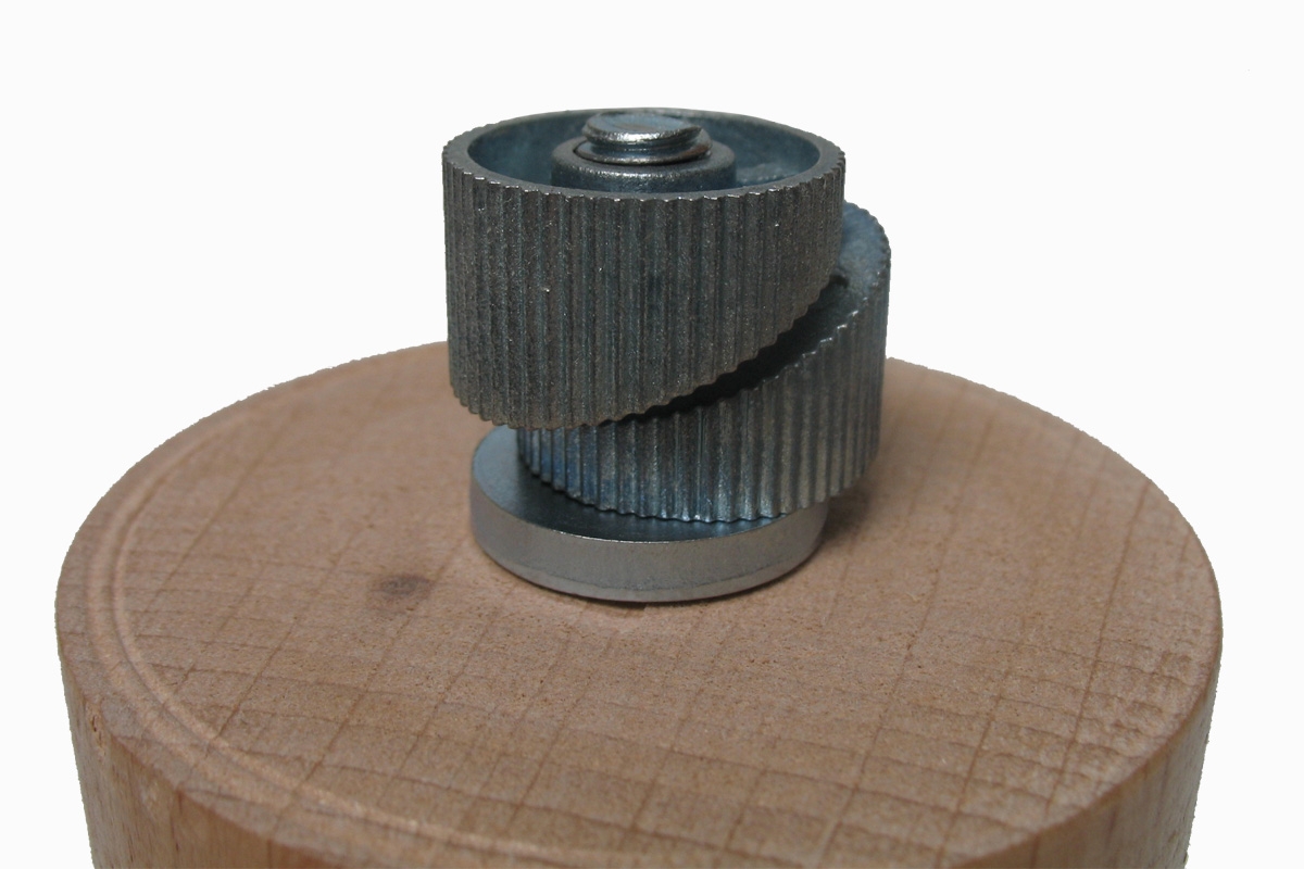Insert Fix Atout Pour Pieds De Lit A Vis De 8 Mm