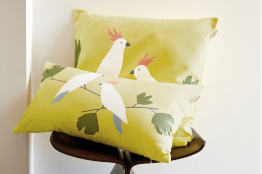 Coussin perroquet BIRDS LIME - SCION LIVING