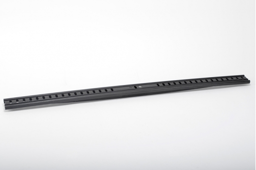 traverse GFQ 4812 pour plots à montage HT