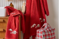 Linge de bain AU COEUR DE LA VALLÉE ROUGE AMOUR - SYLVIE...