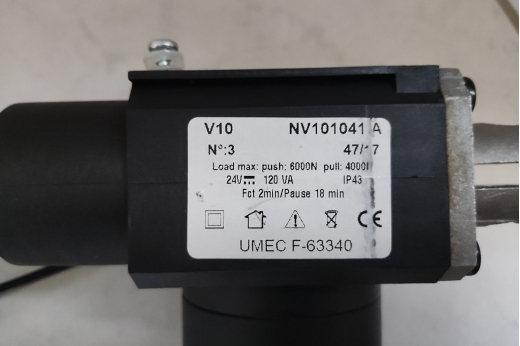 vérin moteur NV101041A - UMEC