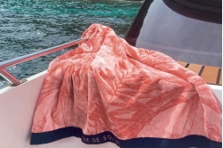 drap de plage BALATA coloris CORAIL - ANNE DE SOLENE