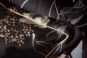 Finition taie d'oreiller AMBRE NUIT noir bronze - ANNE DE SOLENE