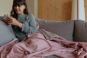 couverture B Sensible BLANKET NATURZINC® taupe / rose